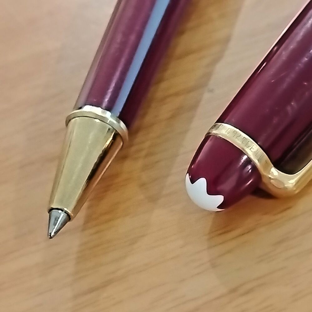 Montblanc Meisterstuck Gold Burgundy Plated Pen with Cap Rollerball Collectible - Picture 2 of 16